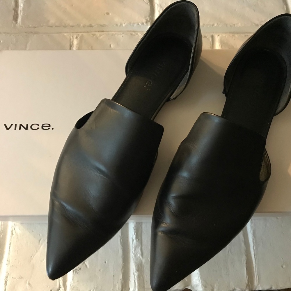 Vince Damris Leather Flats (Black) Size 7.5